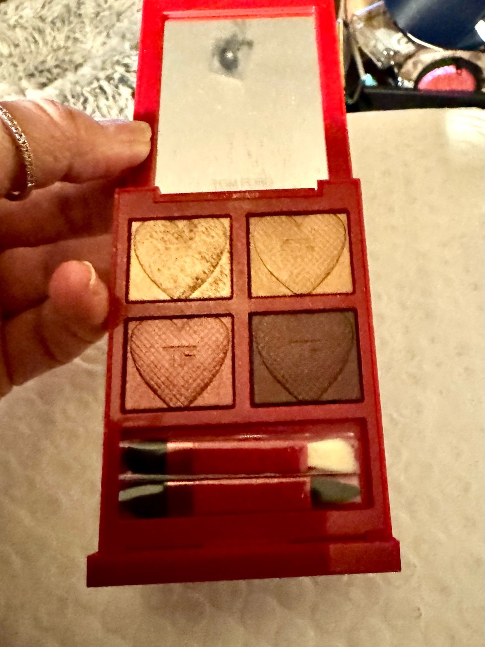 Tom Ford. 04 honey moon eyeshadow palette